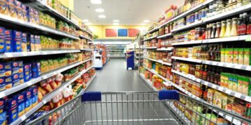 Bajaron levemente las ventas en supermercados