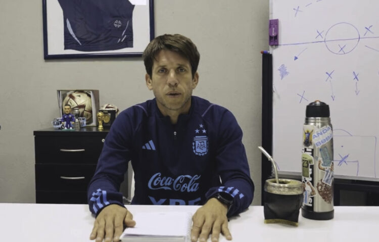Con Diego Placente como DT, Argentina deberá mejorar la actuación en su último Sudamericano.