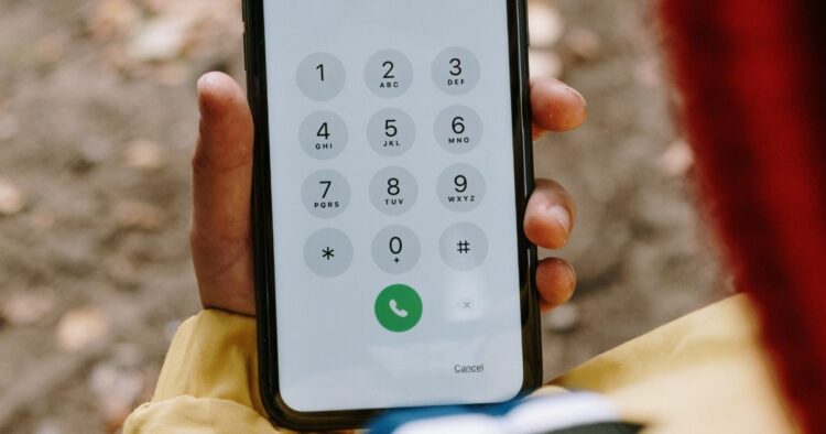 Caída del 911 en Córdoba: los teléfonos alternativos para comunicarse por emergencias