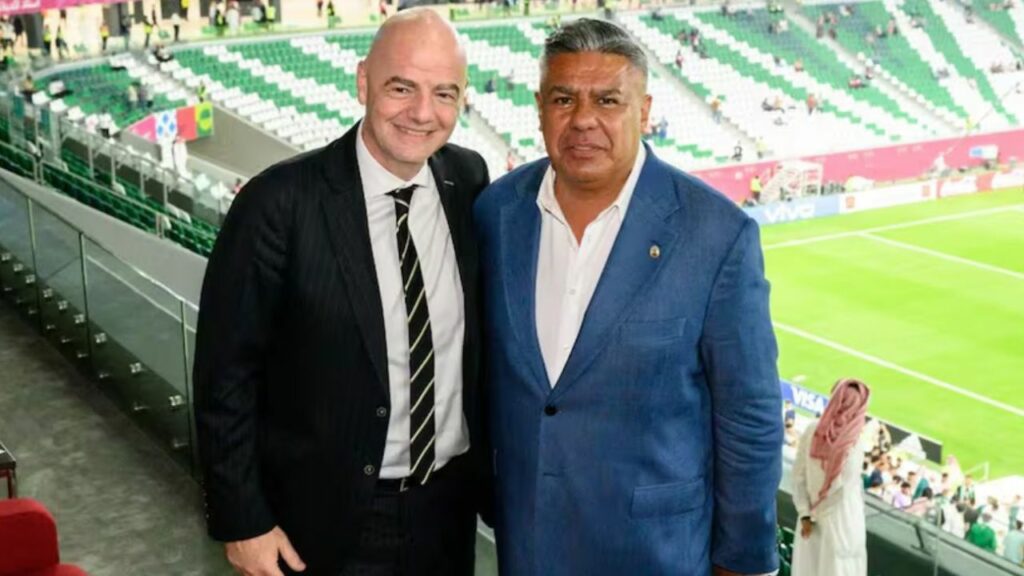 Claudio Tapia regresa al Consejo de la FIFA como representante de Conmebol