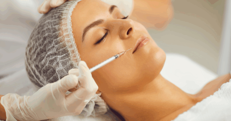 Cirugía facial en auge entre mujeres jóvenes: riesgos y lo más pedido