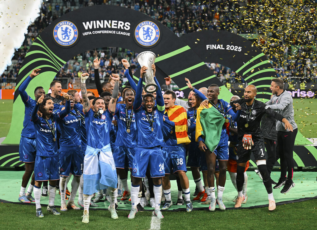 Con gol de Enzo Fernández, el Chelsea gritó campeón