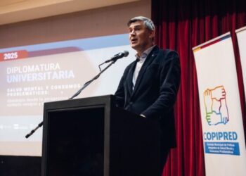 Passerini: “Entregar un medicamento no es un favor, es garantizar un derecho”