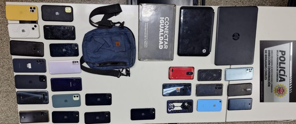 Detuvieron a una banda que robó celulares en el recital de Los Piojos