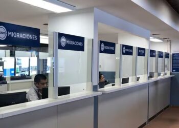 El Gobierno modificó la ley que regula la política migratoria