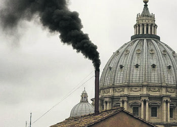 El humo blanco y el alma de la iglesia