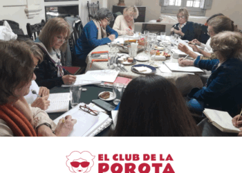 Envejecer creando en las paredes de la casa rosa