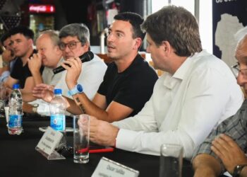 Gabriel Bornoroni busca bloquear el acuerdo electoral con Rodrigo de Loredo