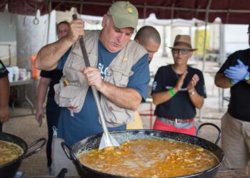 Inundaciones en Buenos Aires: cocinas de emergencia como respuesta humanitaria