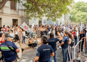 Judiciales de Córdoba van a un nuevo paro de 38 horas el lunes