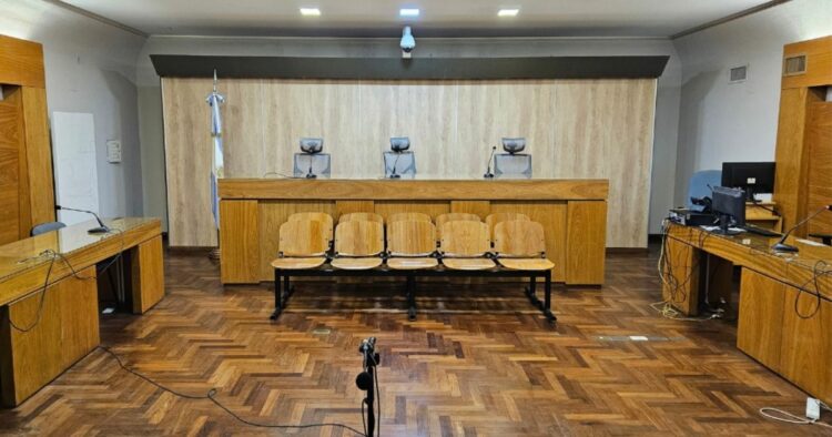 Juzgado Penal Juvenil enjuiciará a un adolescente acusado de cometer delitos con mayores de edad