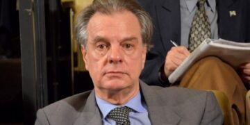 Otra mancha más al nabo/Peter Francis Kennedy