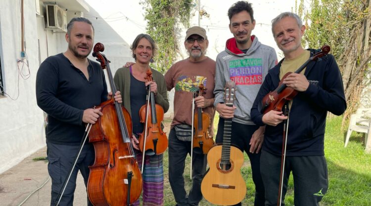Ramiro González subirá al escenario junto a Magnolia Cuarteto de Cuerdas para interpretar diez canciones basadas en danzas folclóricas argentinas.