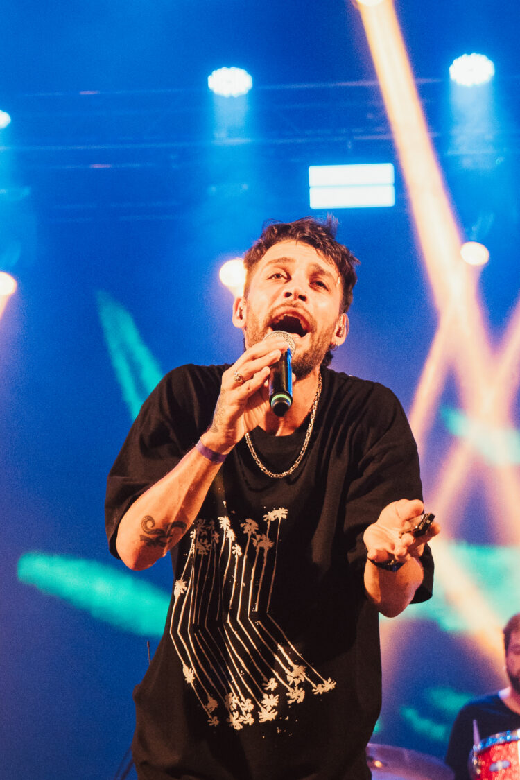 El intérprete y compositor subirá al escenario con las canciones de su nuevo material.