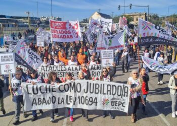 UEPC Capital. Docentes y jubilados