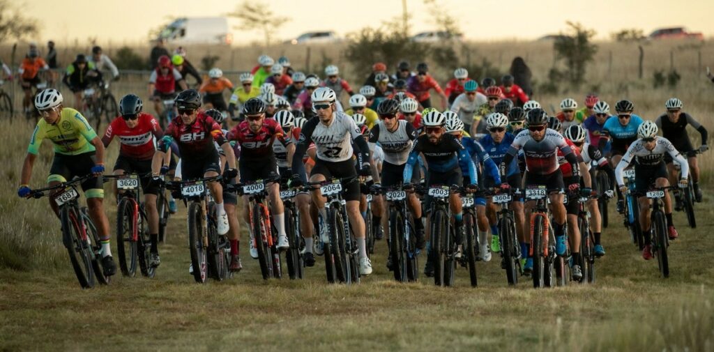 Lionel Scaloni y más de 5.000 bikers competirán en el Desafío Río Pinto