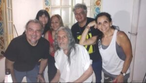 De los escenarios vibrantes al silencio: el paso del tiempo en la pasión por la música