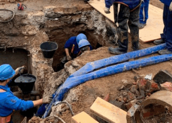 Corte total en Av. O’Higgins por trabajos de Aguas Cordobesas: desvíos en el transporte urbano