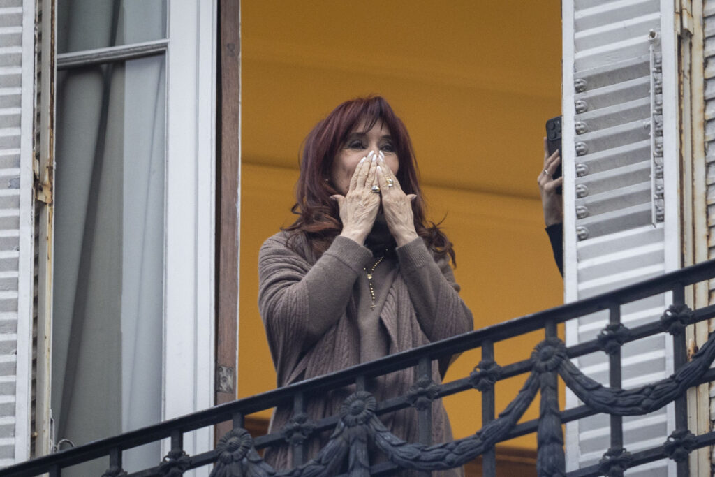 "A mis compatriotas": el posteo de Cristina Kirchner tras la multitudinaria movilización