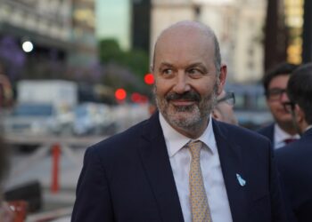 Frente multisectorial marchará al Ministerio de Desregulación contra los recortes