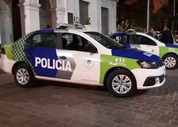 Ataque a tiros en Esteban Echeverría: un hombre disparó contra su expareja y una mujer policía