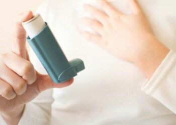 Especialistas recomiendan mantener los tratamientos, extremar los cuidados y consultar ante señales de alarma. Asma EPOC