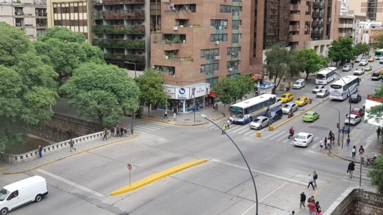 Bv. San Juan.