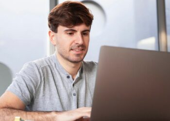 Su aprobación permite obtener la certificación necesaria para solicitar el crédito sin interés, en el marco del mencionado programa.