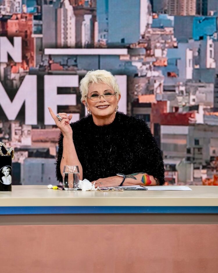 Las risas y el anecdotario del teatro de revista acompañan el trabajo protagonizado por Carmen Barbieri y Luisa Albinoni.