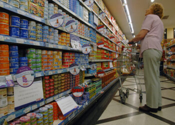 Canasta Básica Total (CBT) informada por el Instituto Nacional de Estadísticas y Censos (INDEC).