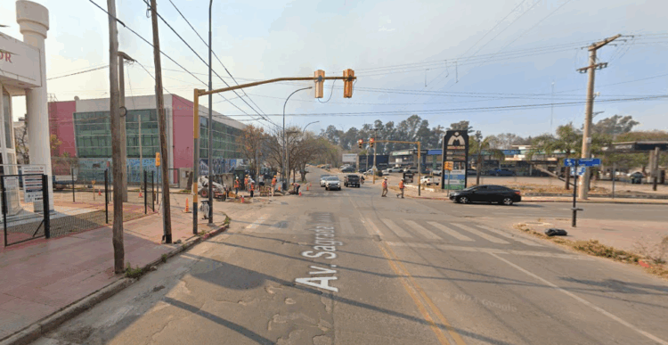 Corte total entre Igualdad y Costanera Sur.
