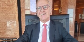 Enrique Lastreto: un hombre que ama y trabaja