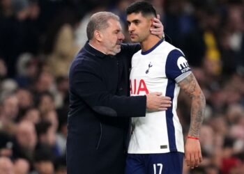 Tottenham despidió a su técnico pese a ganar la Europa League