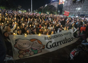 Los residentes del Garrahan durante la concentración en el Obelisco. Hospital Garrahan