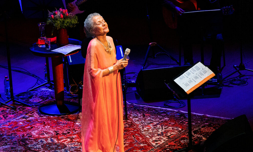 La cantante peruana Susana Baca llega al Teatro Real