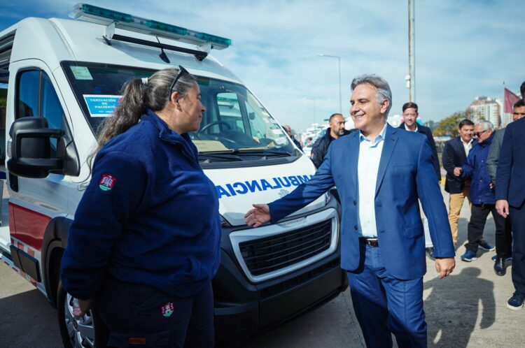 Martín Llaryora ambulancia