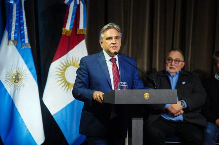 El gobernador Martín Llaryora.