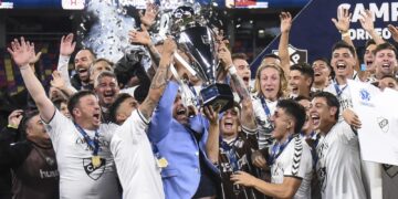 Platense hace historia: venció a Huracán y se consagró campeón del Torneo Apertura 2025