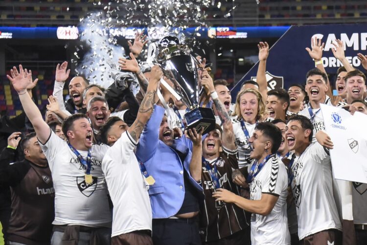 Platense hace historia: venció a Huracán y se consagró campeón del Torneo Apertura 2025