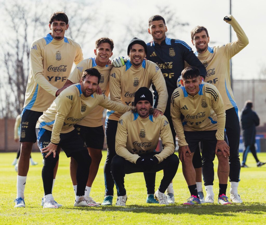 Scaloni contará con regresos de peso para el duelo con Colombia