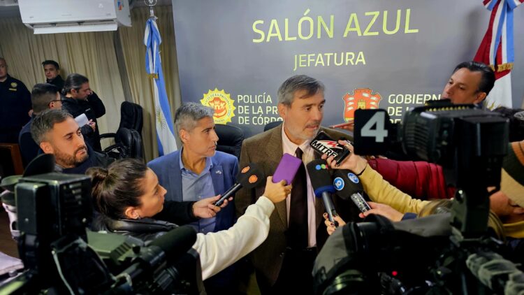 Un jefe preso, una fuerza en crisis y un Gobernador sin respiro