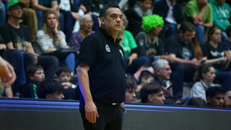 Gustavo Peirone, el DT que rescató a Atenas: “Dirigir a este club es fantástico”