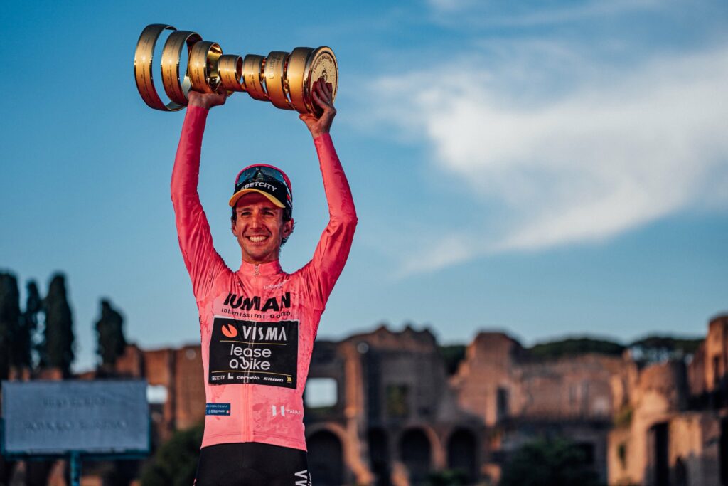 Simon Yates, campeón del Giro de Italia