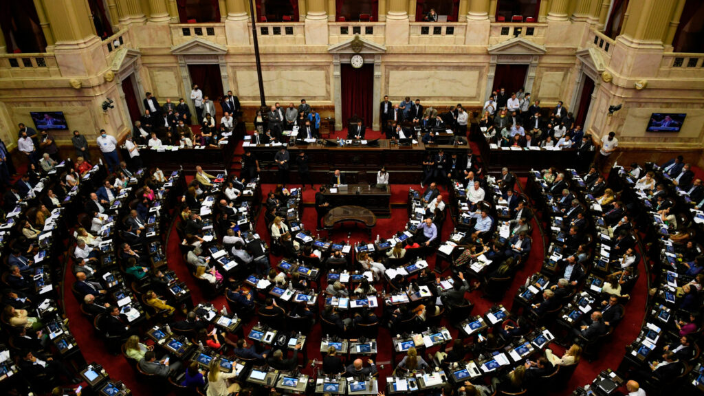 El debate se encendió en el Congreso
