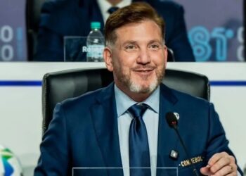 Alejandro Domínguez fue reelecto como presidente