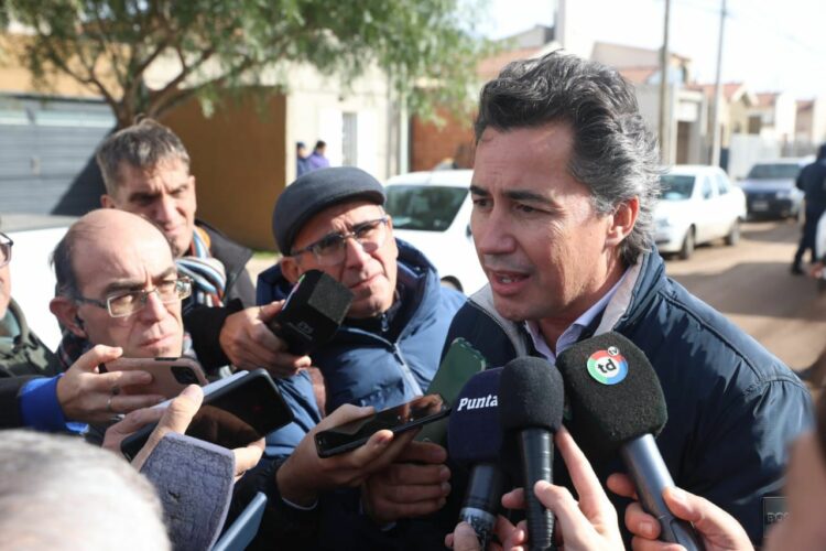 “Le pedimos que tenga la valentía de pedir disculpas y que baje ese video malintencionado”, demandó el ministro.