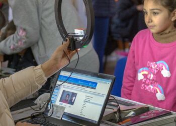 “Córdoba Con Vos”: trámites, salud y servicios gratuitos