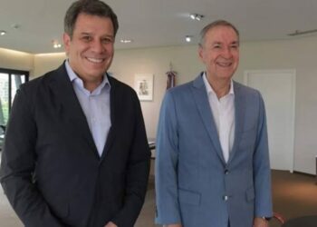 Peronistas y radicales impulsan una tercera vía en Buenos Aires frente al kirchnerismo y La Libertad Avanza