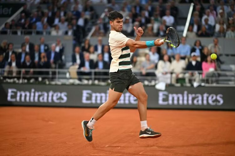Alcaraz se metió en semis de Roland Garros