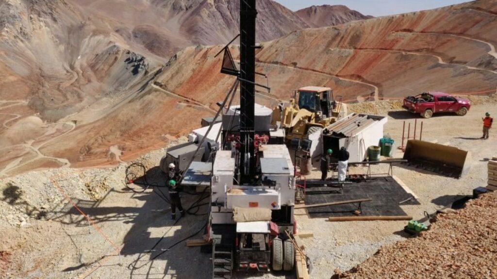 El Gobierno agiliza trámites mineros y busca acelerar inversiones en el sector